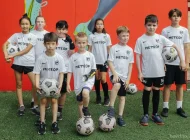 Детский футбольный клуб Метеор на Клинской улице Фото 1 на сайте Hovrino.info