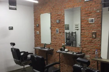 WRONG Barbershop на Фестивальной улице Фото 2 на сайте Hovrino.info