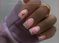 Салон красоты Kristy на Клинской улице Фото 13 на сайте Hovrino.info