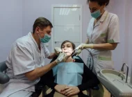 Стоматологическая клиника А.м.дент Фото 4 на сайте Hovrino.info