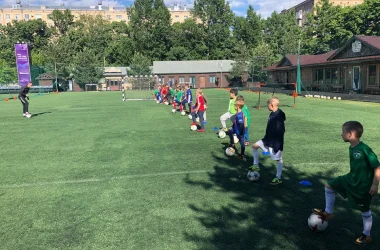 Школа футбольного мастерства Академия спорта на улице Лавочкина Фото 2 на сайте Hovrino.info